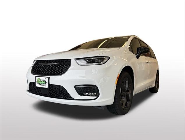 2026 Chrysler Pacifica PACIFICA LIMITED AWD