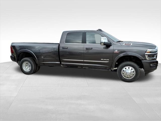 2026 Ram 3500 Limited Crew Cab 4x4 8' Box