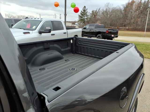 2026 Ram 3500 Limited Crew Cab 4x4 8 Box