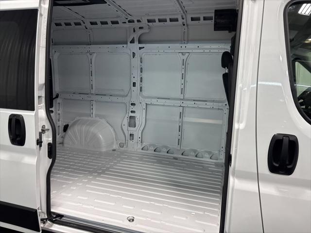 2026 Ram ProMaster Cargo Van Tradesman High Roof 136" WB w/Pass Seat