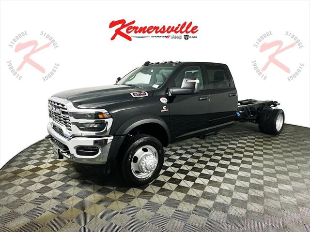 2026 RAM Ram 5500 Chassis Cab RAM 5500 TRADESMAN CHASSIS CREW CAB 4X4 84 CA 2026 RAM Ram 5500 Chassis Cab RAM 5500 TRADESMAN CHASSIS CREW CAB 4X4 84 CA