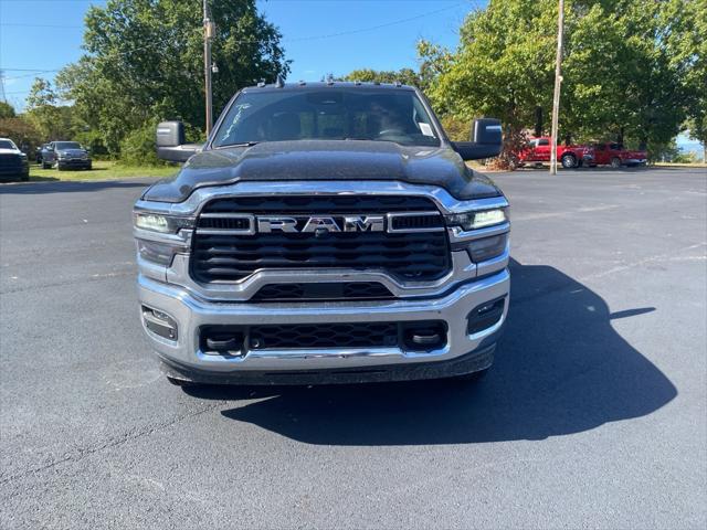 2026 RAM Ram 2500 RAM 2500 TRADESMAN CREW CAB 4X4 64 BOX 2026 RAM Ram 2500 RAM 2500 TRADESMAN CREW CAB 4X4 64 BOX