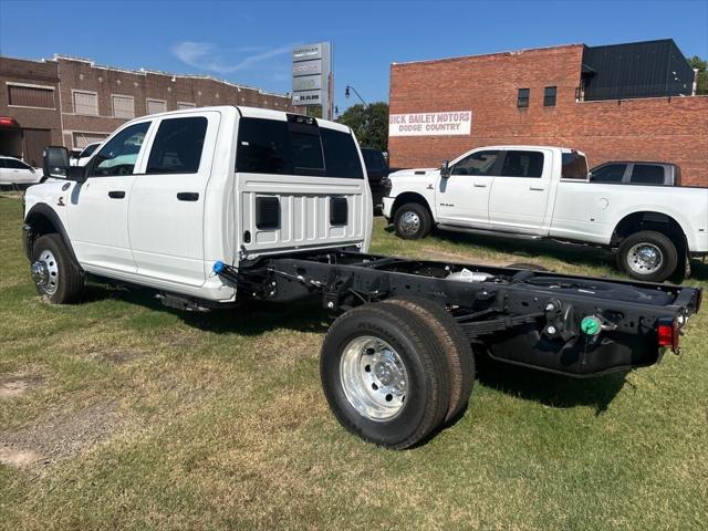 2026 RAM Ram 3500 Chassis Cab RAM 3500 TRADESMAN CREW CAB CHASSIS 4X4 60 CA