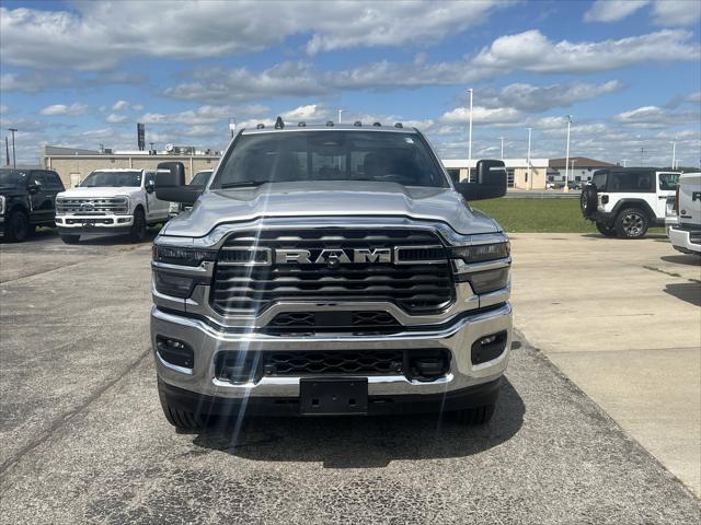 2026 RAM Ram 3500 RAM 3500 TRADESMAN CREW CAB 4X4 8 BOX