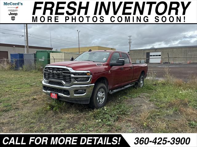 2026 RAM Ram 3500 RAM 3500 TRADESMAN CREW CAB 4X4 8 BOX