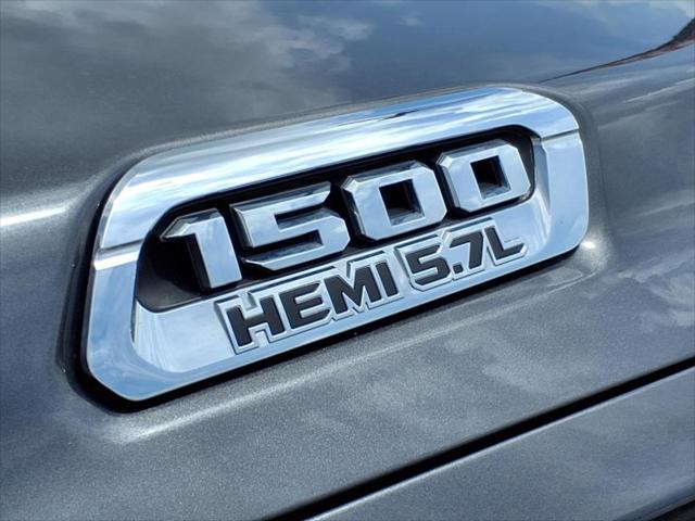 2022 RAM 1500 Lone Star Crew Cab 4x2 57 Box