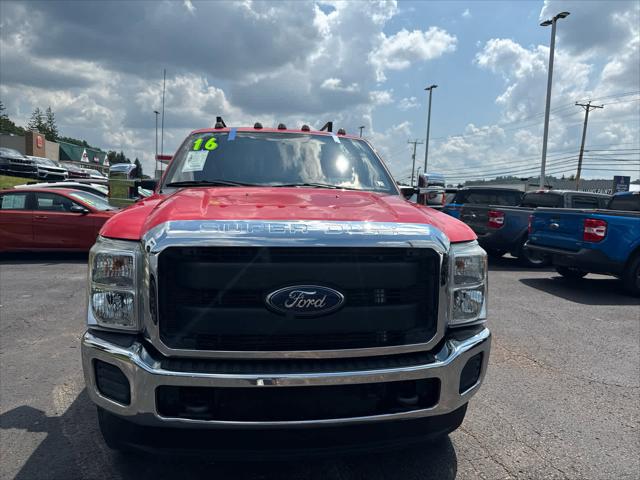 2016 Ford F-350 Chassis XL