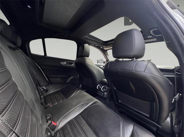 2023 Alfa Romeo Giulia Veloce AWD