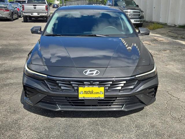 2024 Hyundai Elantra Limited