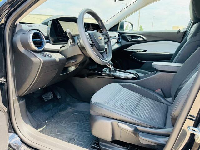 2024 Chevrolet Trax FWD LT