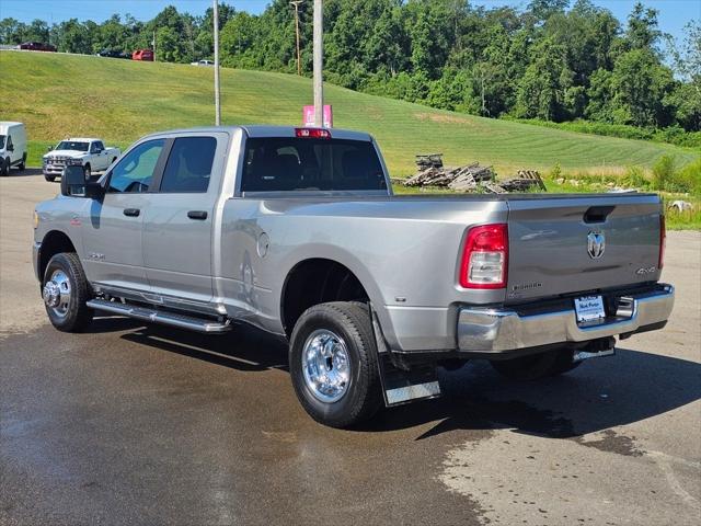 2024 RAM 3500 Big Horn Crew Cab 4x4 8 Box 2024 RAM 3500 Big Horn Crew Cab 4x4 8 Box