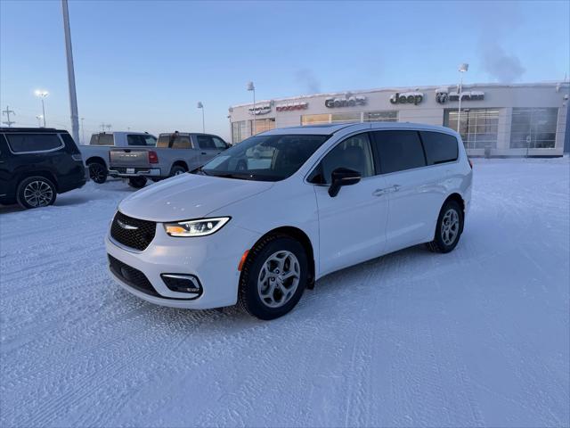 2024 Chrysler Pacifica Limited AWD