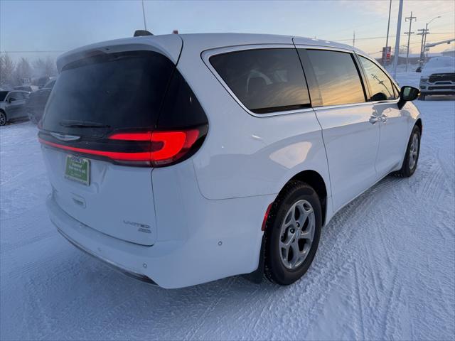 2024 Chrysler Pacifica Limited AWD