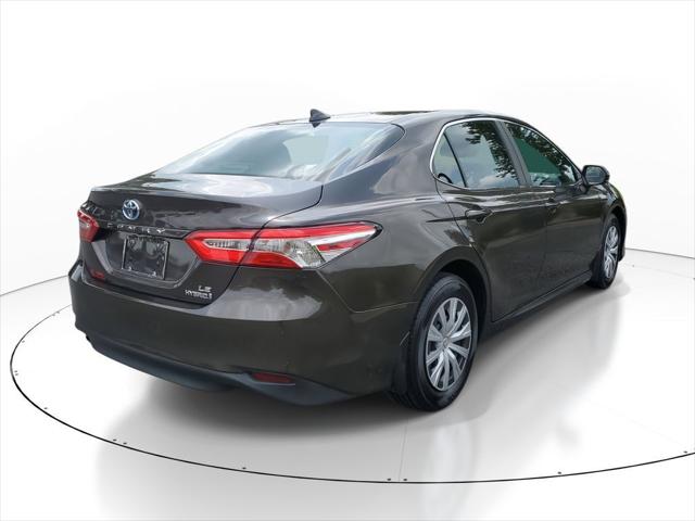2020 Toyota Camry LE Hybrid