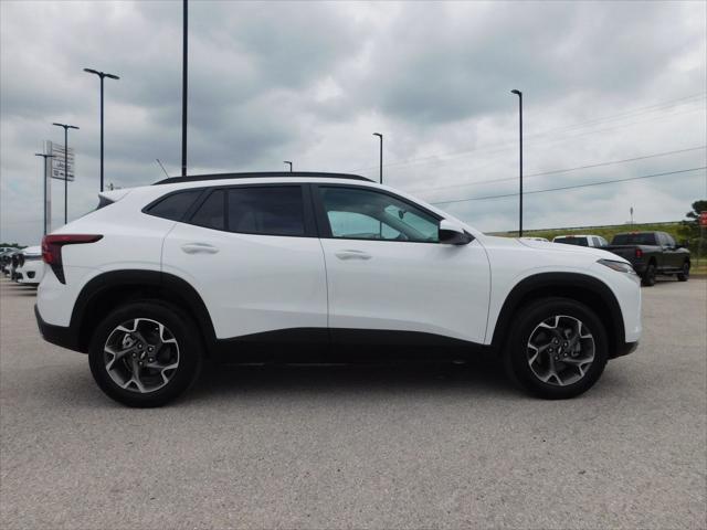2025 Chevrolet Trax FWD LT