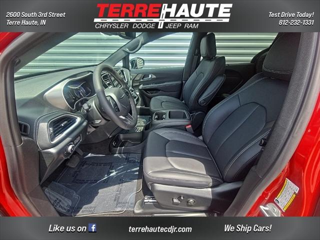 2025 Chrysler Pacifica PACIFICA SELECT