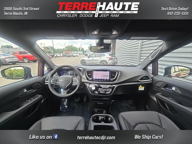 2025 Chrysler Pacifica PACIFICA SELECT