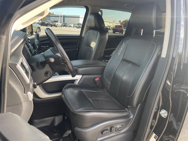 2019 Nissan TITAN XD PRO-4X Diesel 2019 Nissan TITAN XD PRO-4X Diesel