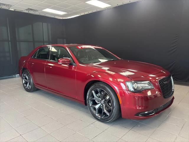 2022 Chrysler 300 S 2022 Chrysler 300 S