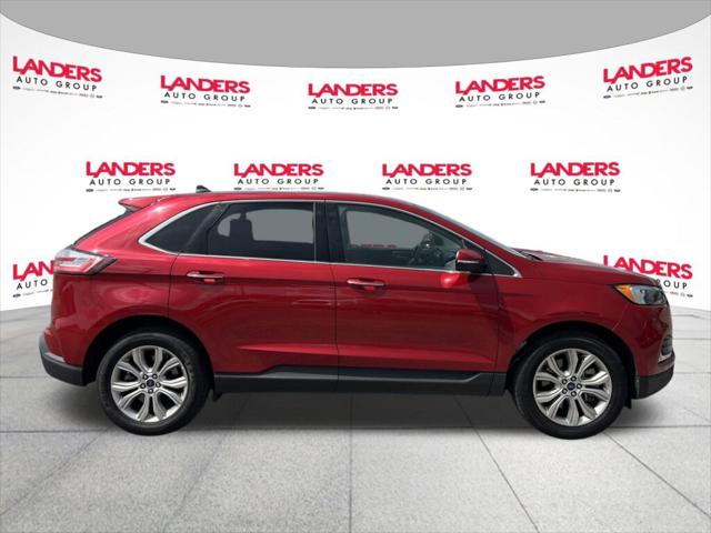 2022 Ford Edge Titanium