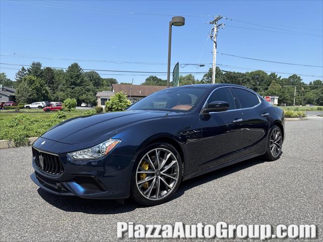 2022 Maserati Ghibli Modena Q4