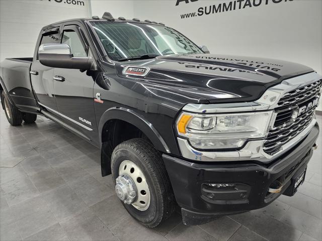 2022 RAM 3500 Limited Crew Cab 4x4 8 Box