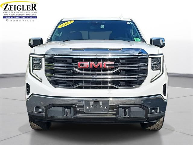 2023 GMC Sierra 1500 4WD Crew Cab Short Box SLT 2023 GMC Sierra 1500 4WD Crew Cab Short Box SLT