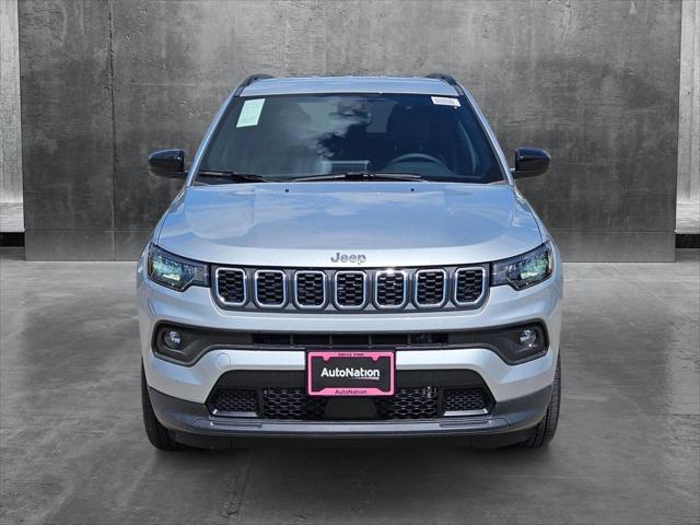 2025 Jeep Compass COMPASS LATITUDE 4X4