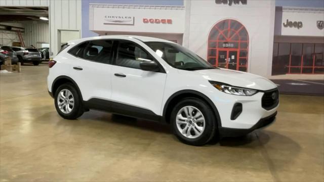 2023 Ford Escape Base