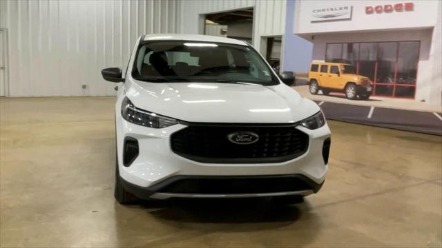 2023 Ford Escape Base