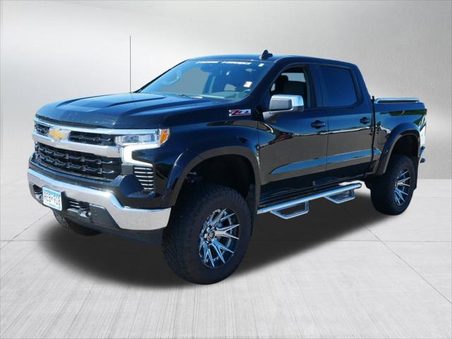 2024 Chevrolet Silverado 1500 4WD Crew Cab Short Bed LT