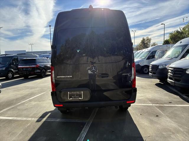 2025 Mercedes-Benz Sprinter 2500 Standard Roof 4-Cyl Diesel HO