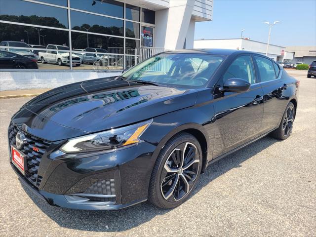 2024 Nissan Altima SR FWD