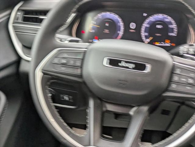 2025 Jeep Grand Cherokee Laredo X 4x2