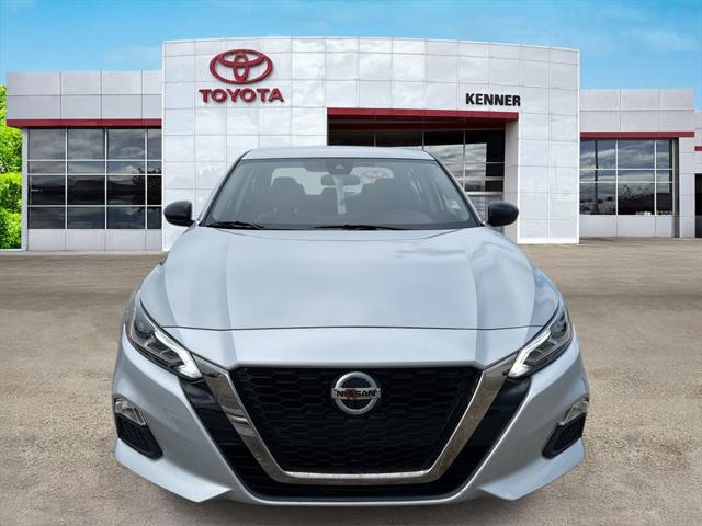 2022 Nissan Altima SR FWD