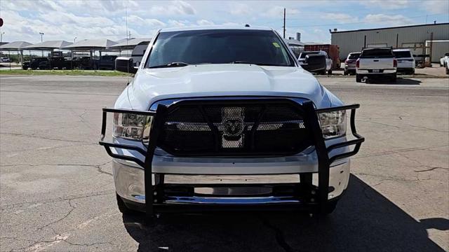 2022 RAM 1500 Classic Tradesman Crew Cab 4x4 57 Box