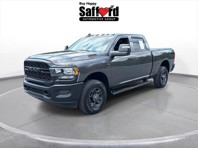 2024 RAM 3500 Tradesman Crew Cab 4x4 64 Box