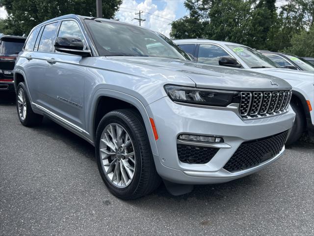 2022 Jeep Grand Cherokee Summit 4x4