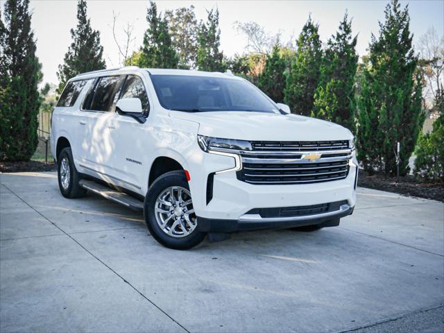 2023 Chevrolet Suburban 4WD LT