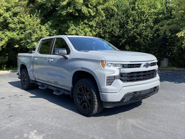 2024 Chevrolet Silverado 1500 4WD Crew Cab Short Bed RST
