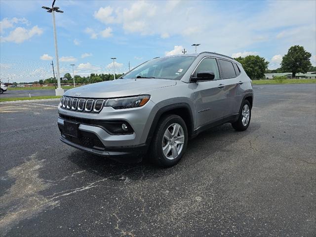 2022 Jeep Compass Latitude FWD