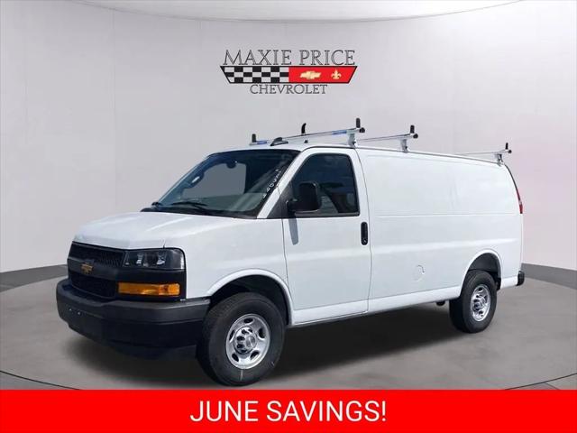 2025 Chevrolet Express Cargo Van RWD 2500 Regular Wheelbase WT