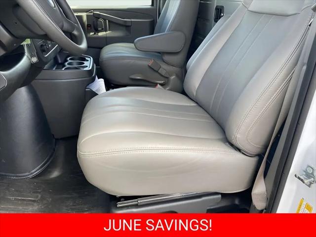 2025 Chevrolet Express Cargo Van RWD 2500 Regular Wheelbase WT