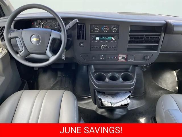 2025 Chevrolet Express Cargo Van RWD 2500 Regular Wheelbase WT