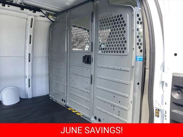 2025 Chevrolet Express Cargo Van RWD 2500 Regular Wheelbase WT