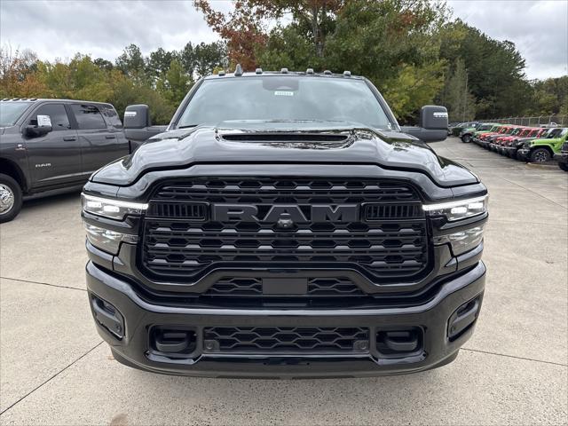 2025 RAM Ram 3500 RAM 3500 LIMITED CREW CAB 4X4 8 BOX 2025 RAM Ram 3500 RAM 3500 LIMITED CREW CAB 4X4 8 BOX