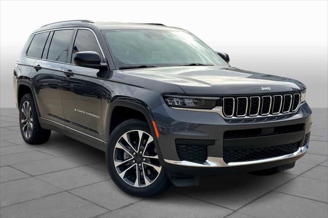 2022 Jeep Grand Cherokee L Laredo 4x4