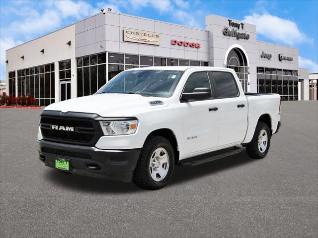 2022 RAM 1500 Tradesman Crew Cab 4x4 57 Box