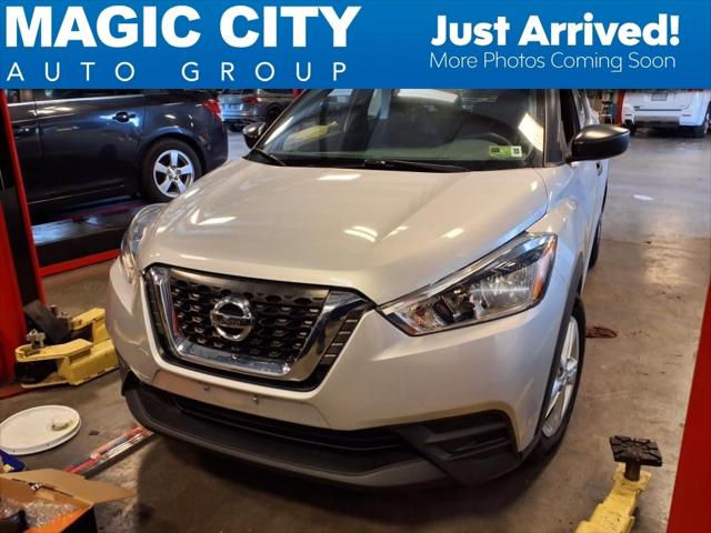 2019 Nissan Kicks S