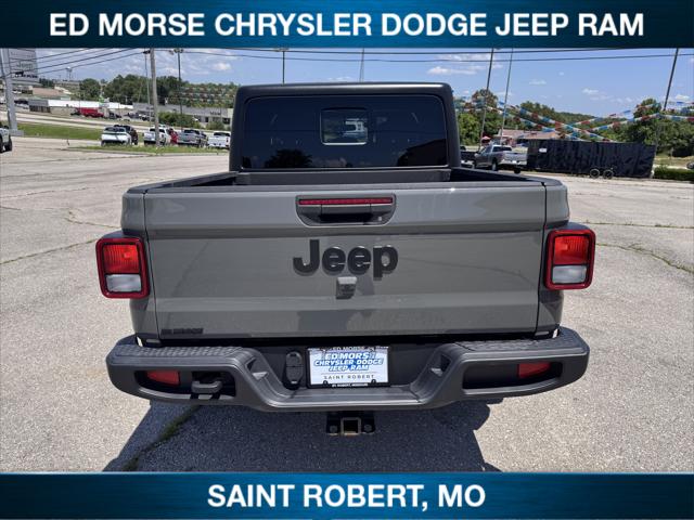 2022 Jeep Gladiator Sport S 4x4